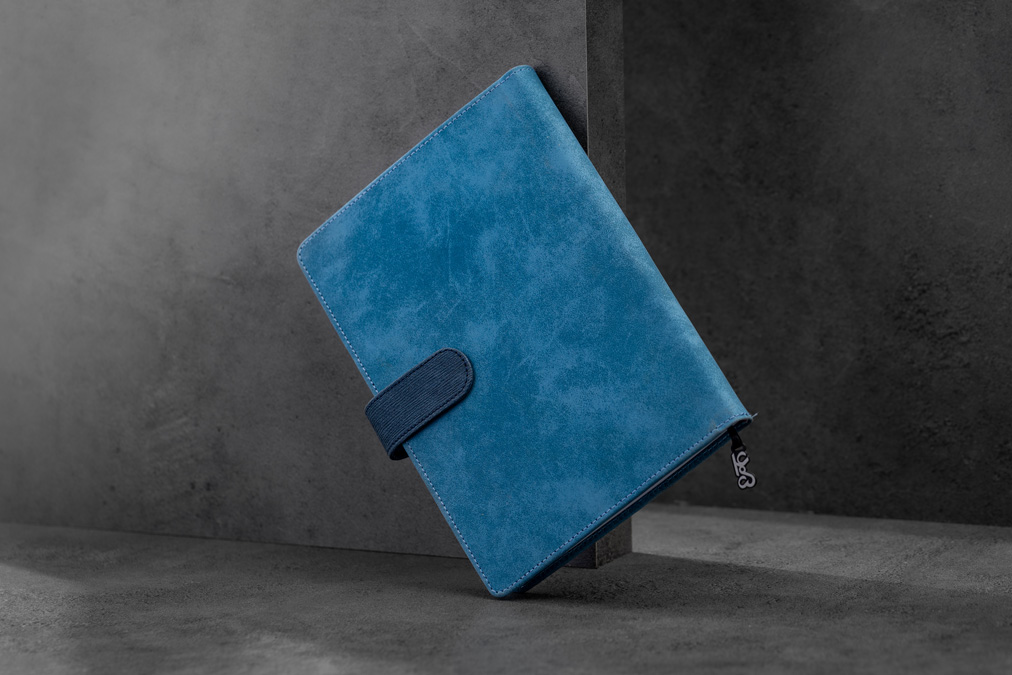 سالنامه 1405 وزیری ترمو آبی لونا