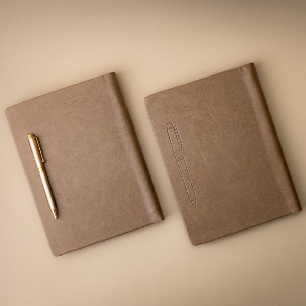 سالنامه 1405 وزیری فنری نسکافه ای موکا مگنتی