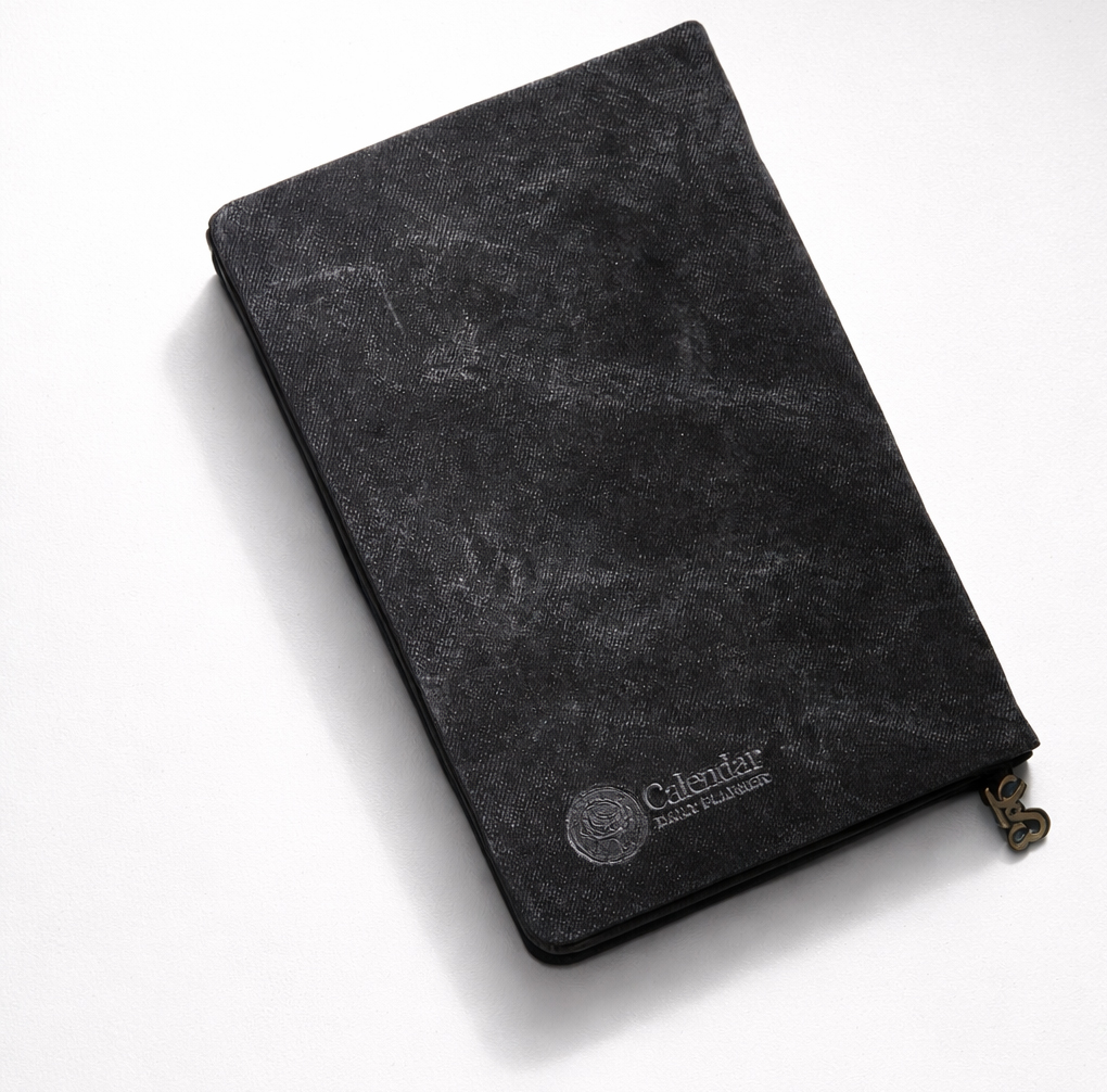 سالنامه شیک مشکی