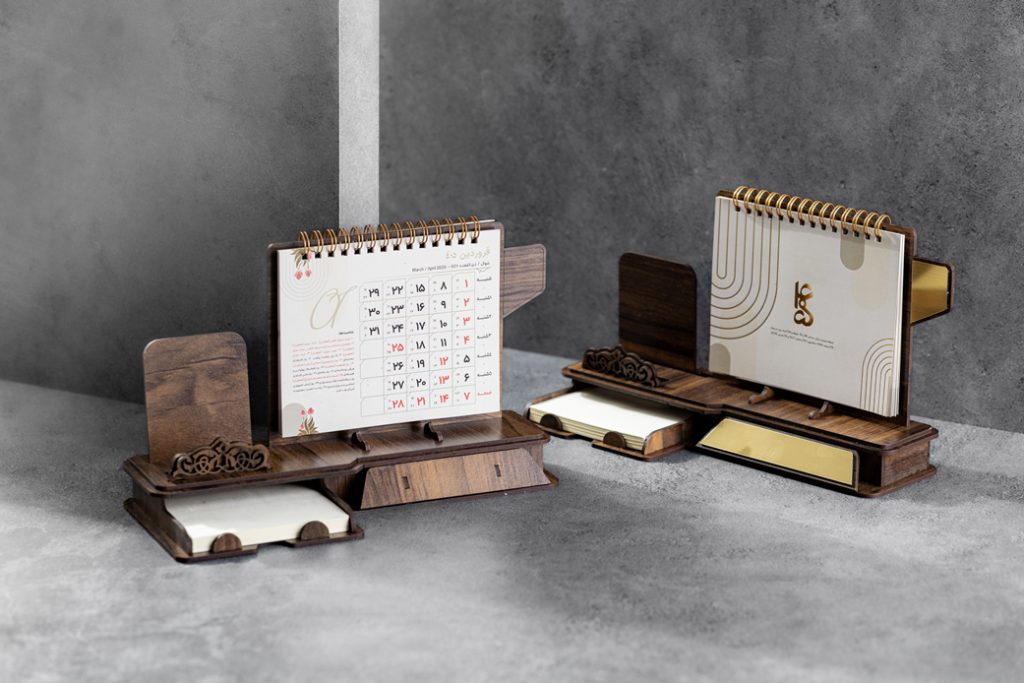 تقویم رومیزی چوبی انوش هولدردار کد 5001